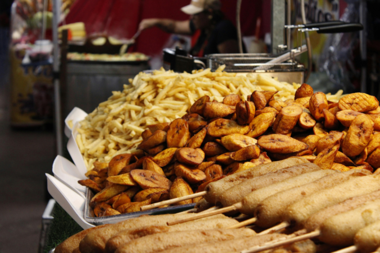 Street food market showing why budgeting for meals and snacks is an important part of travel planning